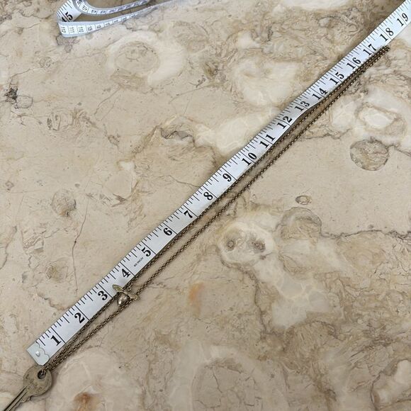 The Giving Keys  Bee “Love” Vintage Key 36” Rolo Chain - Picture 8 of 8